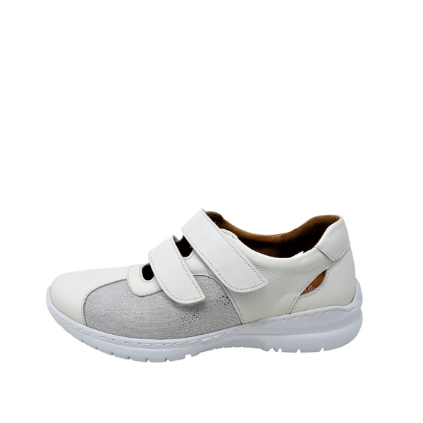 Softmode "CHRISSY" Double Velcro Wide Casual - White